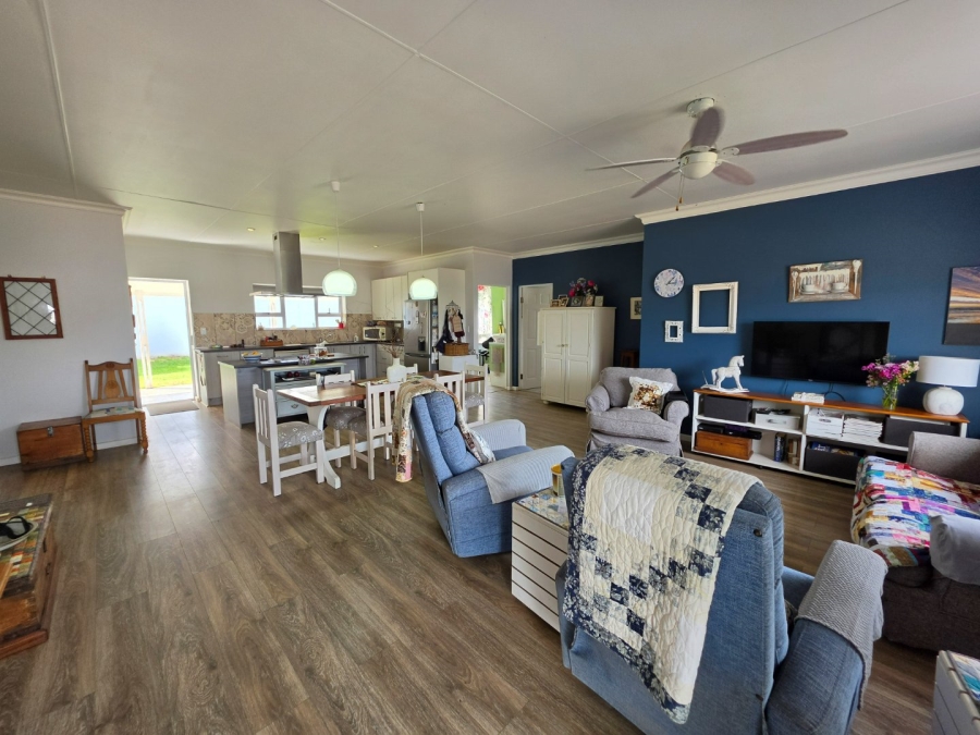 3 Bedroom Property for Sale in Stilbaai Wes Western Cape